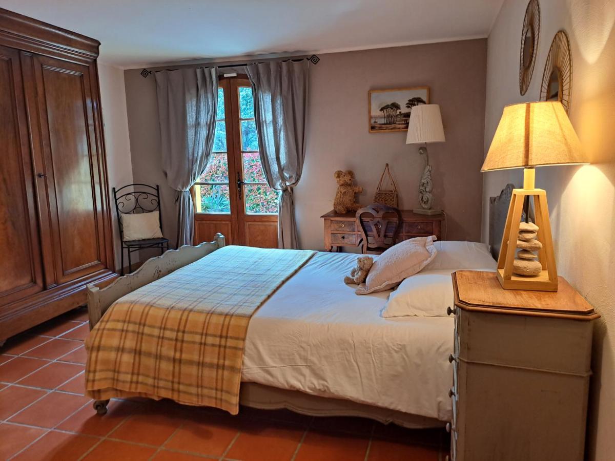Rez De Jardin Villa Presqu'Ile De Giens Ιέρ Εξωτερικό φωτογραφία